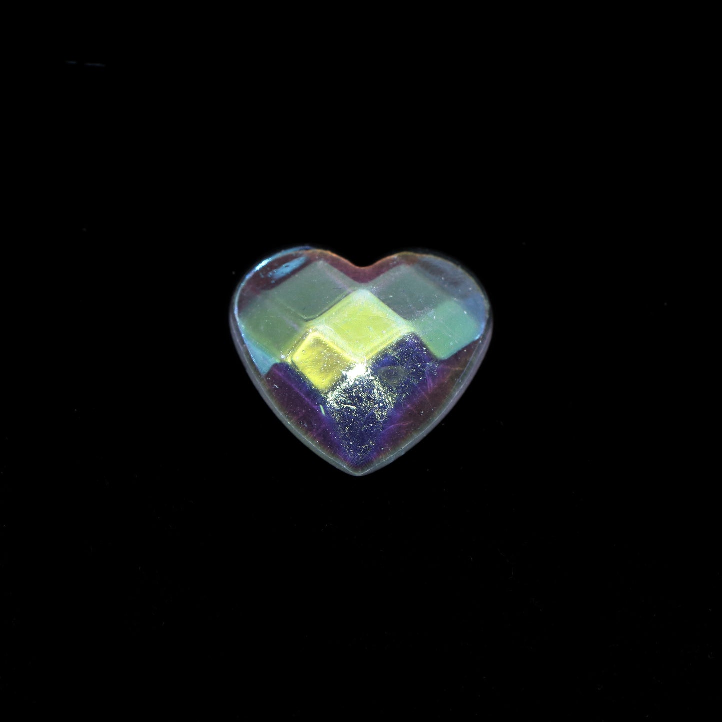 5Pcs Transparent Love Heart Acrylic Resin Ornaments,Iridescent Flatback Cabochons,DIY Jewelry Making Charms Accessories for Earrings, Bracelets, Keychains,Good for Festive Decorations,Homemade Gifts,Phone Shells,Water Cups, Hair Accessories