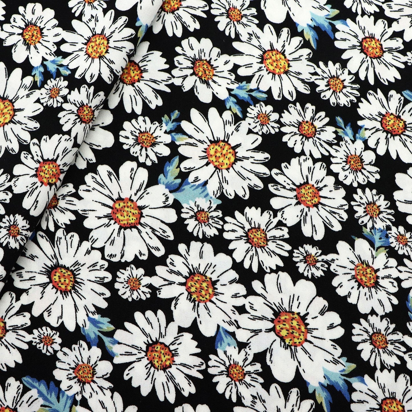 1Pc 59x19.68inch(150x50cm) Flower Daisy Pre-Cut Polyester Fabric Squares Bundle - Daisy Themes Quilting Fabric for DIY Crafts and Decorations
