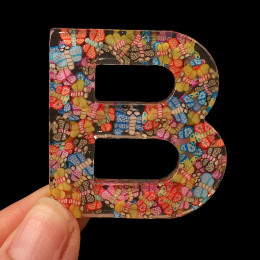 1Pc Butterfly Polymer Clay With Letters Alphabet Crystal Epoxy Resin - Perfect for Bags & Car Accessories, Ideal Gift for Women on Christmas, Birthdays, and New Year