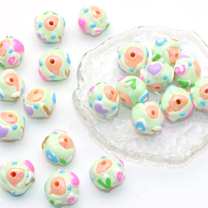 5Pcs Festive Love Heart Acrylic Beads Loose Spacer Beads for DIY Jewelry Making Accessories DIY Bracelet Necklace Chain Earrings Charm Bangle Decors Craft Pen Supplies