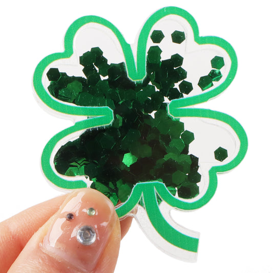 1pc St. Patrick's Day Series Shake Quicksand 3D Acrylic Resin Charms Beads Shamrock Shaped Ornament DIY Creative Phone Shell Case Keychain Fridge Patches Decors Accessories Happy Holiday Crafts Jewelry Making Party Decoration
