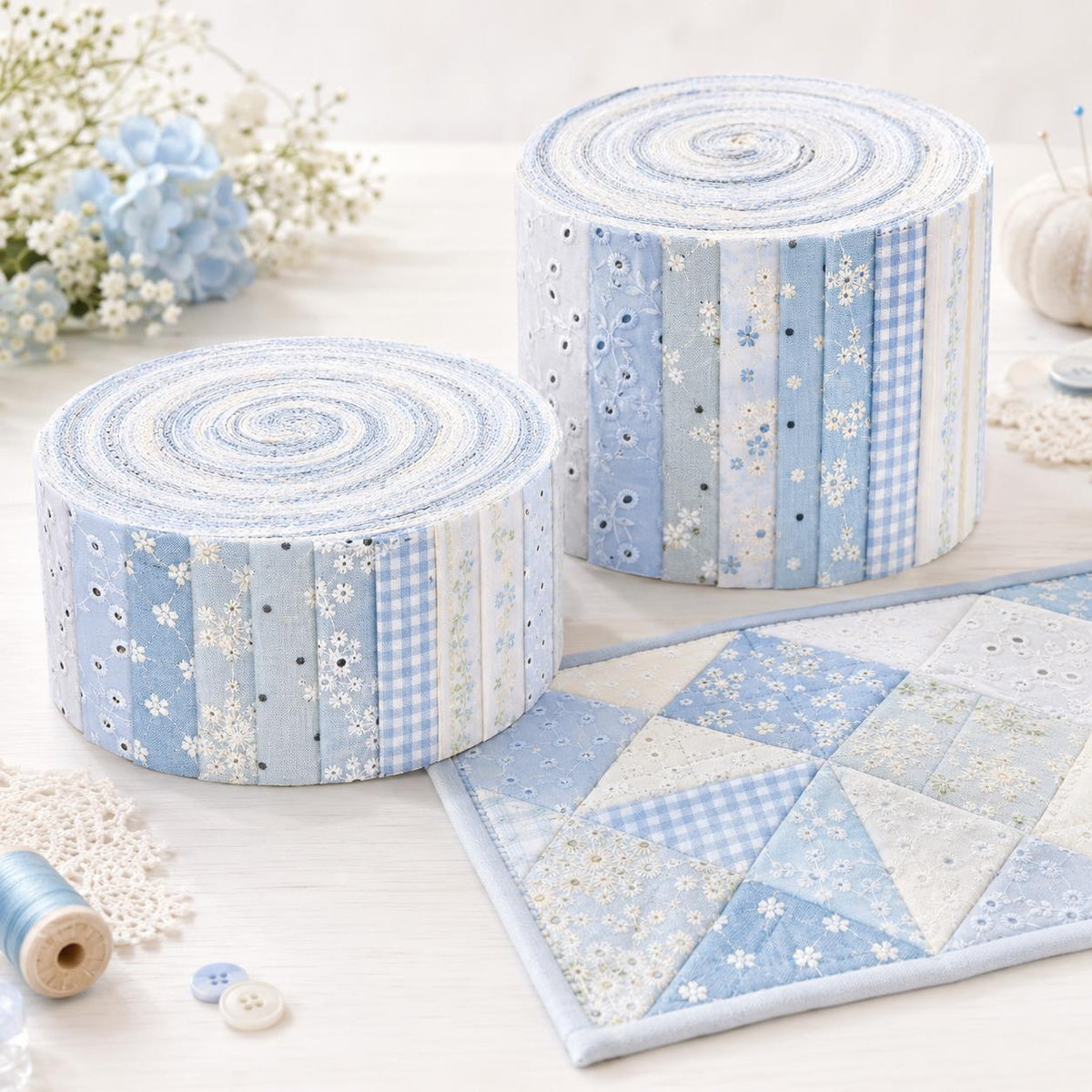 10pcs Vintage Floral Blue & White Pattern Purple Jelly Roll Fabric Strips 2.5X19.7inch Pre-cut 100% Polyester for Patchwork Quilts, Table Runners, Placemats, Tote Bags, Storage Pouches, Makeup Bags, Coasters, Quilt Blocks & Binding