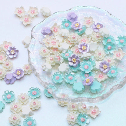 10pcs Pearlescent Flower Shaped 3D Acrylic Resin Cabochon Charms Ornament DIY Creative Phone Shell Case Keychain Fridge Patches Decors Accessories