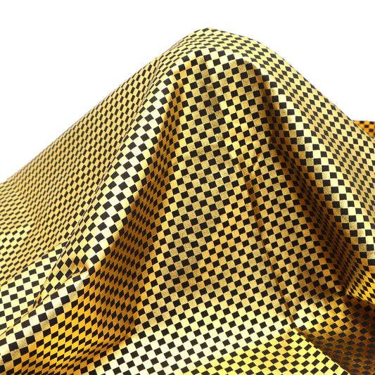 1pc Golden Checkered Foiled 100% Polyester Fabric, 59.05 x 19.68 inch Precut Fabric with Buffalo Plaid Pattern, Perfect for Party Decorations, and Craft Projects, Hair Ties, DIY Quilting & Sewing, Patchwork, Backdrop Fabric, Christmas Holiday Decor