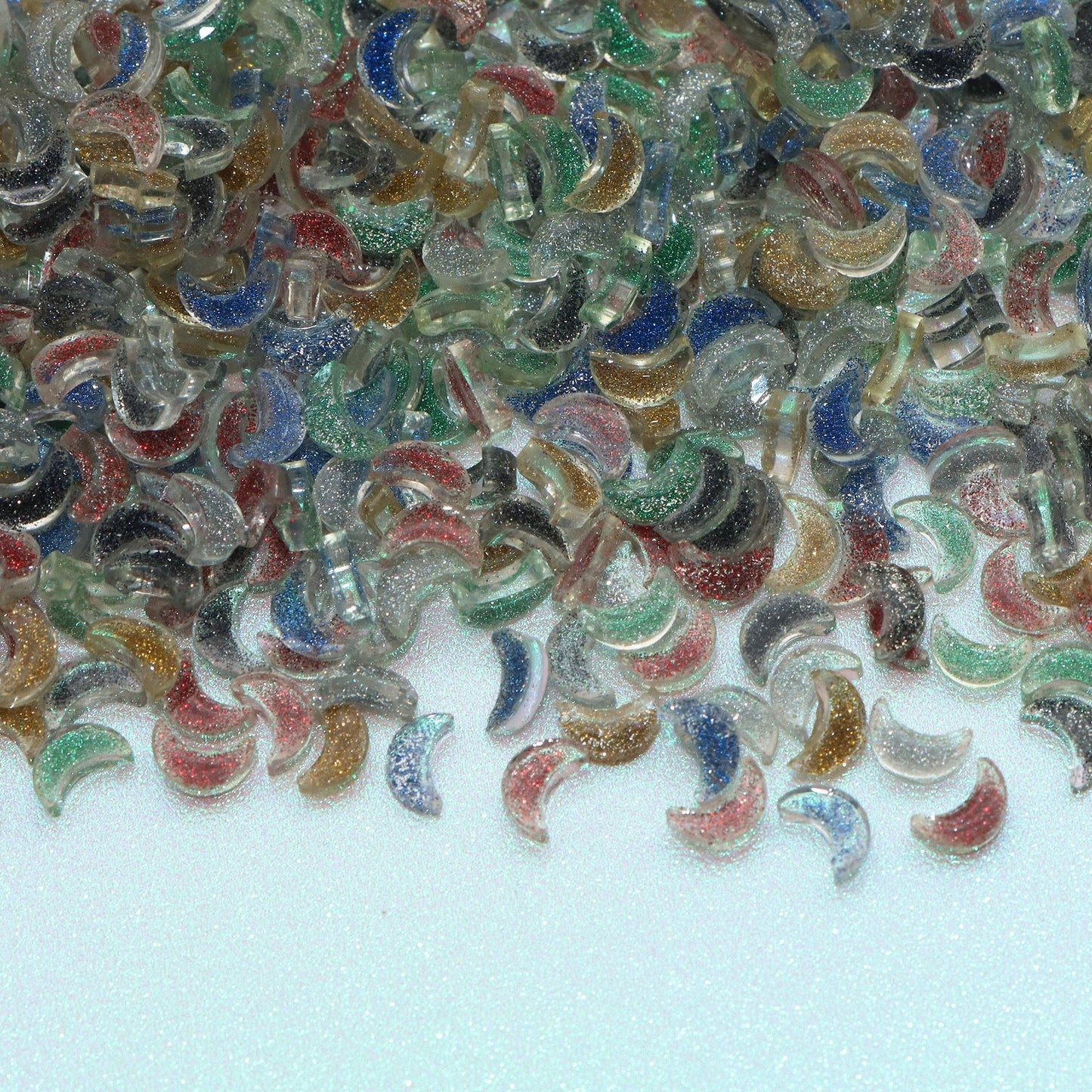 20Pcs Glitter Moon Resin Beads for Jewelry Making DIY Bracelet Necklace Chain Earrings Charm Decors For Nail Art Design Crafts Jewelry Accessories