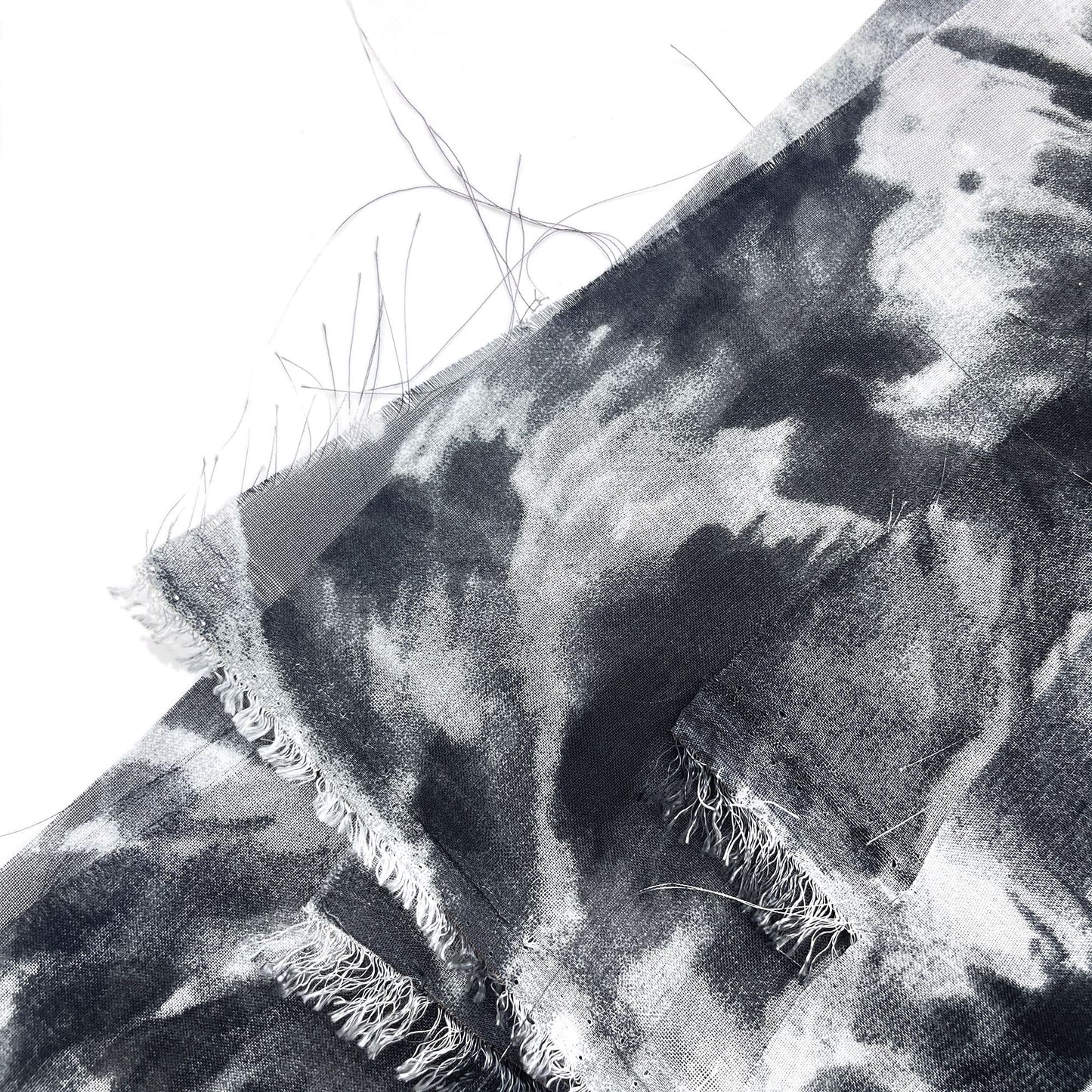 1Pc ink painting Premium Chiffon Fabric - 59x19.68inch(150x50cm) Pre-cut Fabric,Perfect for DIY Sewing,Bags,Party Decor, Tablecloths, Gift Wrapping,Cushions & Furniture Covers