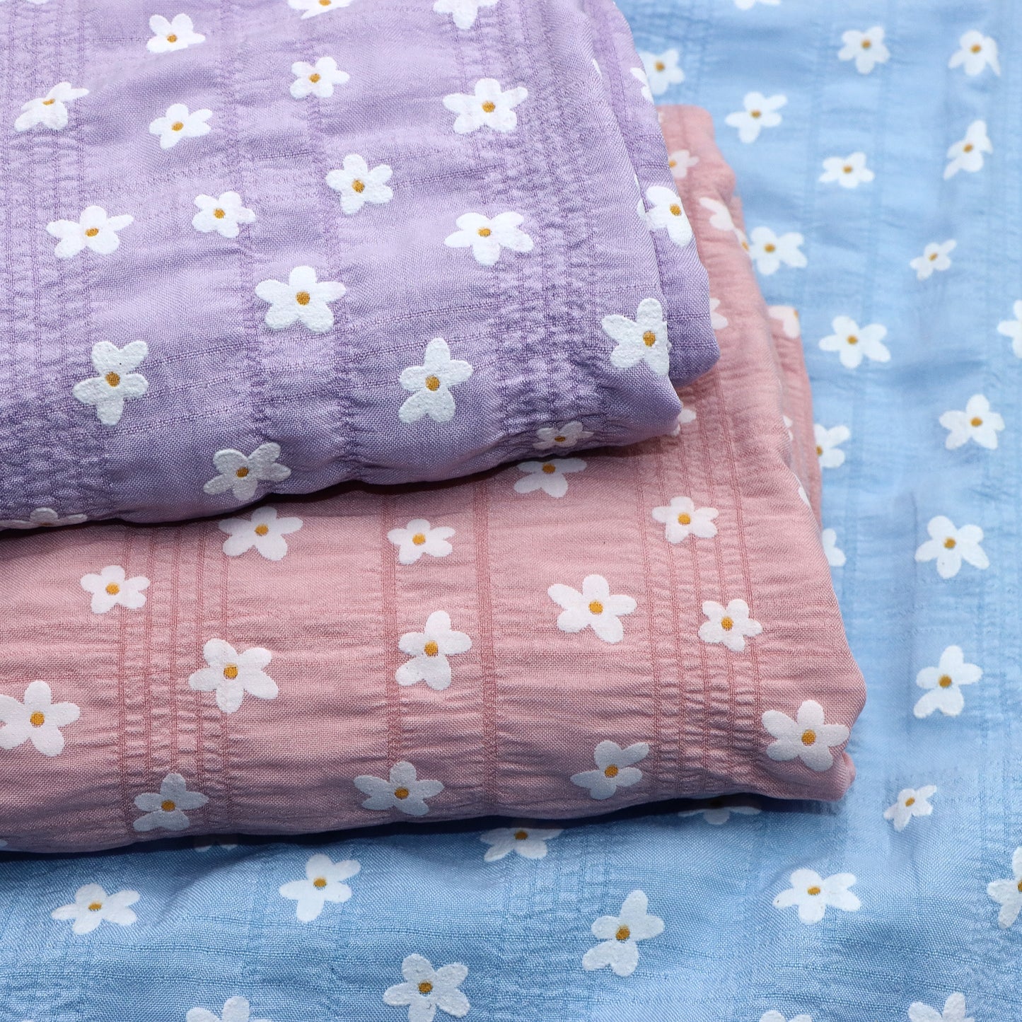 1pc Flower Pattern Wrinkles Texture Quilting Fabric-59.05x19.68inch Precut Polyester Craft Fabrics DIY Handmade Projects Doll Clothes Fabric For Hair Ties, DIY Quilting & Sewing