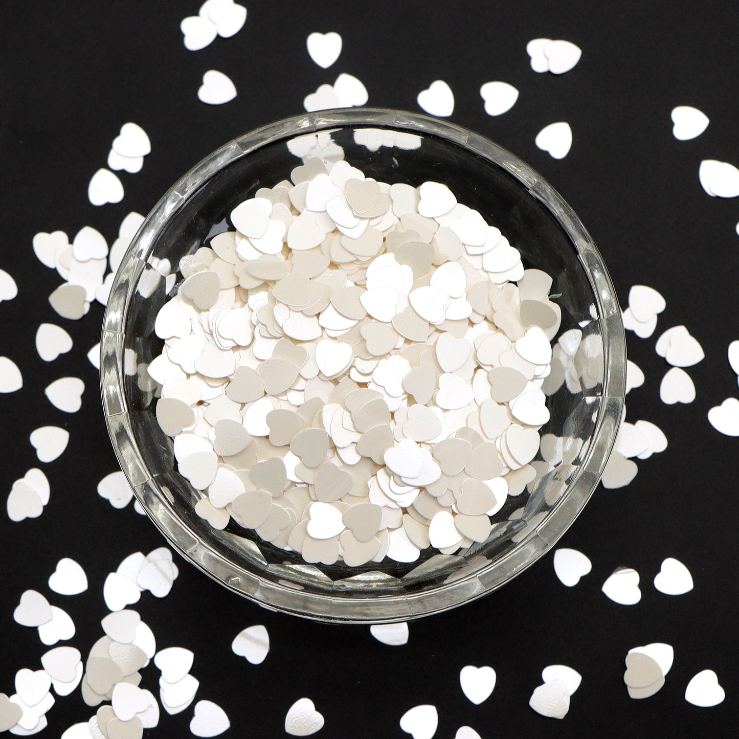 10g Pack White Color Series Heart Sequins, Valentine's Day Plastic DIY Bead Jewelry, Nail Art Filler, Professional Manicure Supplies, Holiday Nail Design Accessories