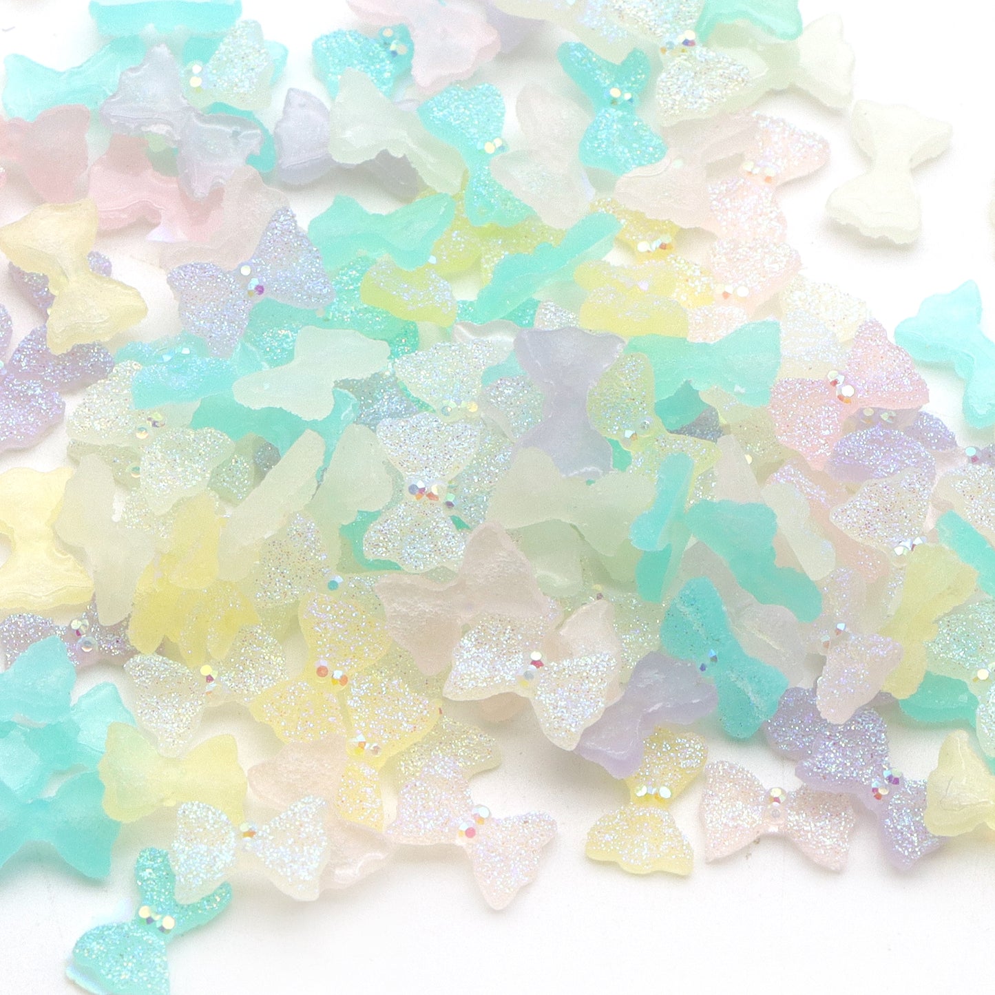 20Pcs/pack Glow in the Dark Acrylic Beads Bowknot Shaped Plain Solid Color for Jewelry Making DIY Bracelet Necklace Chain Earrings Charm Decors For Nail Art Design Crafts Jewelry Accessories