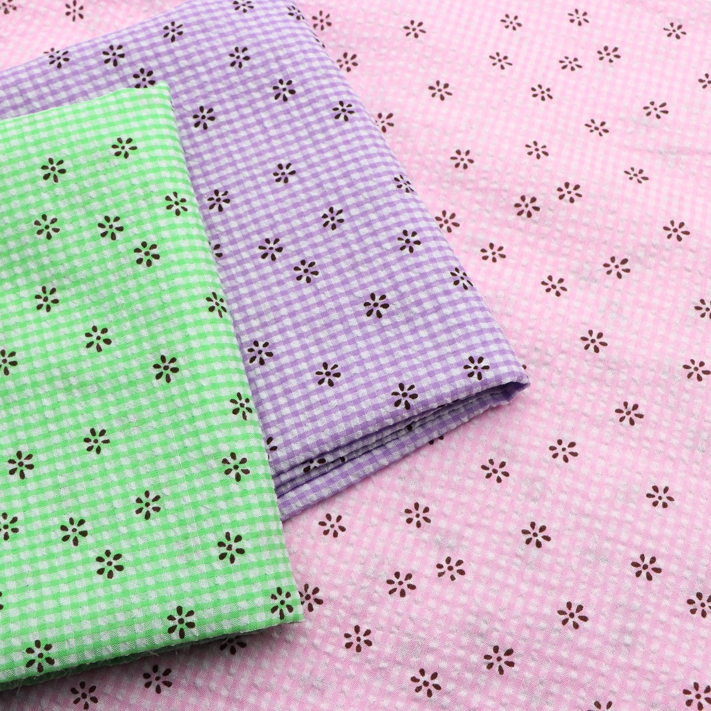 1Pc flower plaid Fabric - 59x19.68inch(150x50cm) Pre-cut Fabric,Perfect for DIY Sewing,Bags,Party Decor, Tablecloths, Gift Wrapping,Cushions & Furniture Covers