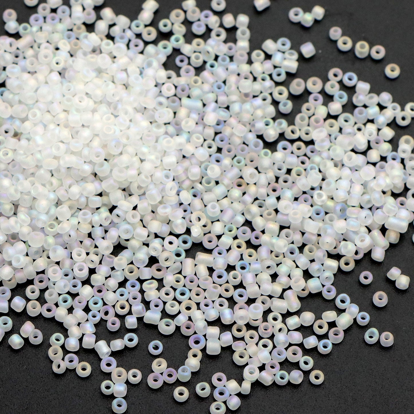 20g/0.7oz 2mm Miyuki Seed Beads Frosted Solid Color Loose Spacer Beads with Hole for Jewelry Making DIY Bracelet Necklace Chain Earrings Charm Bangle Decors Craft Accessories